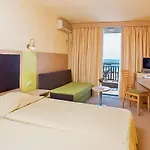 Slavuna 4*