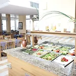Slavuna Hotel 4*