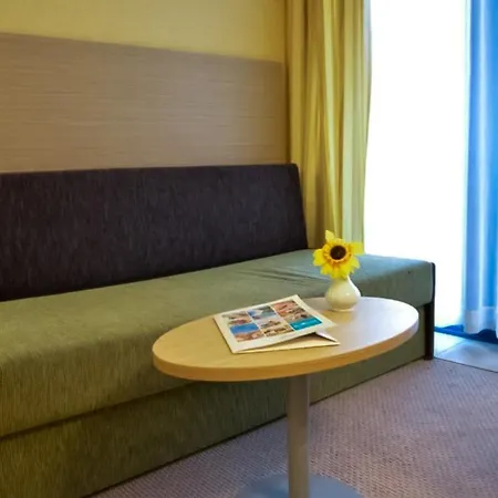 Slavuna Hotel 4*